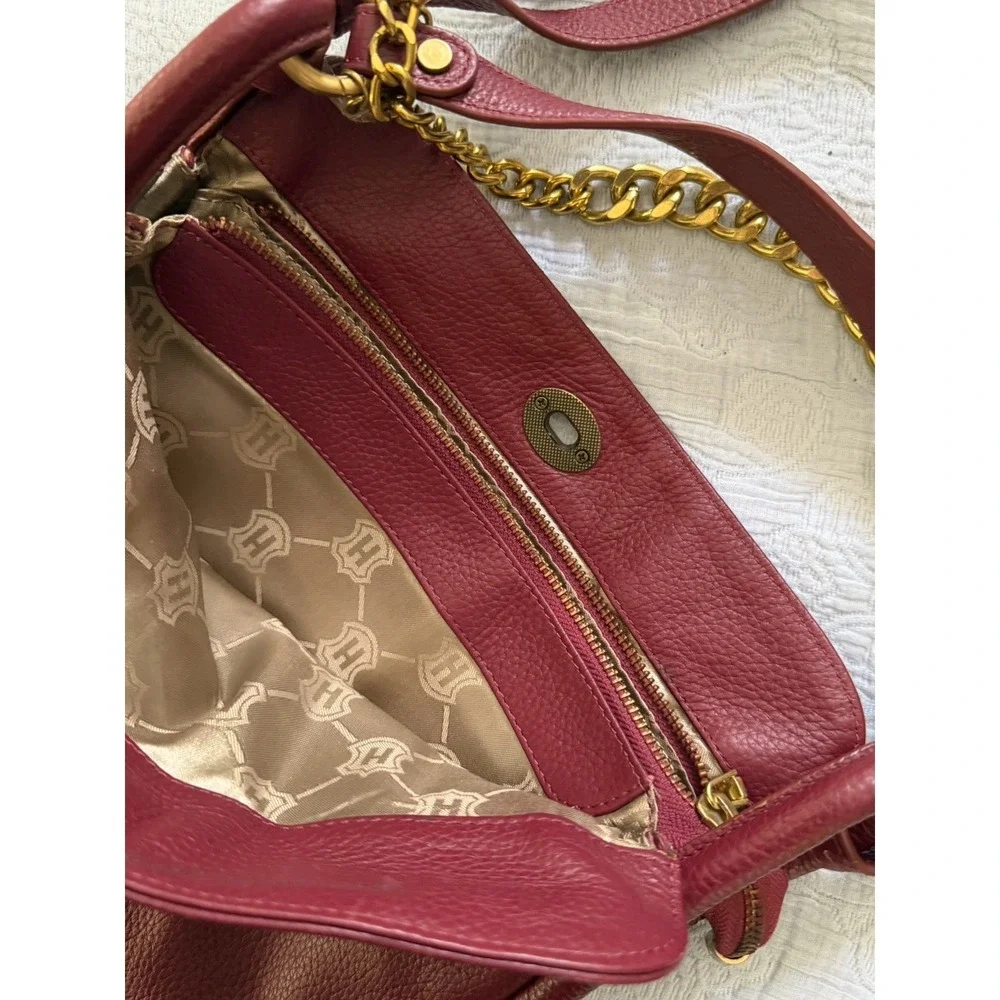 J.W.‎ Hulme Co. Womens Burgundy Leather Inner Pockets Crossbody Bag Editor
